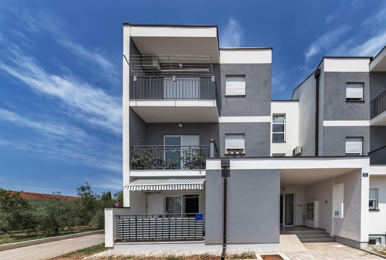 Amadeo Apartamento Fažana Exterior foto